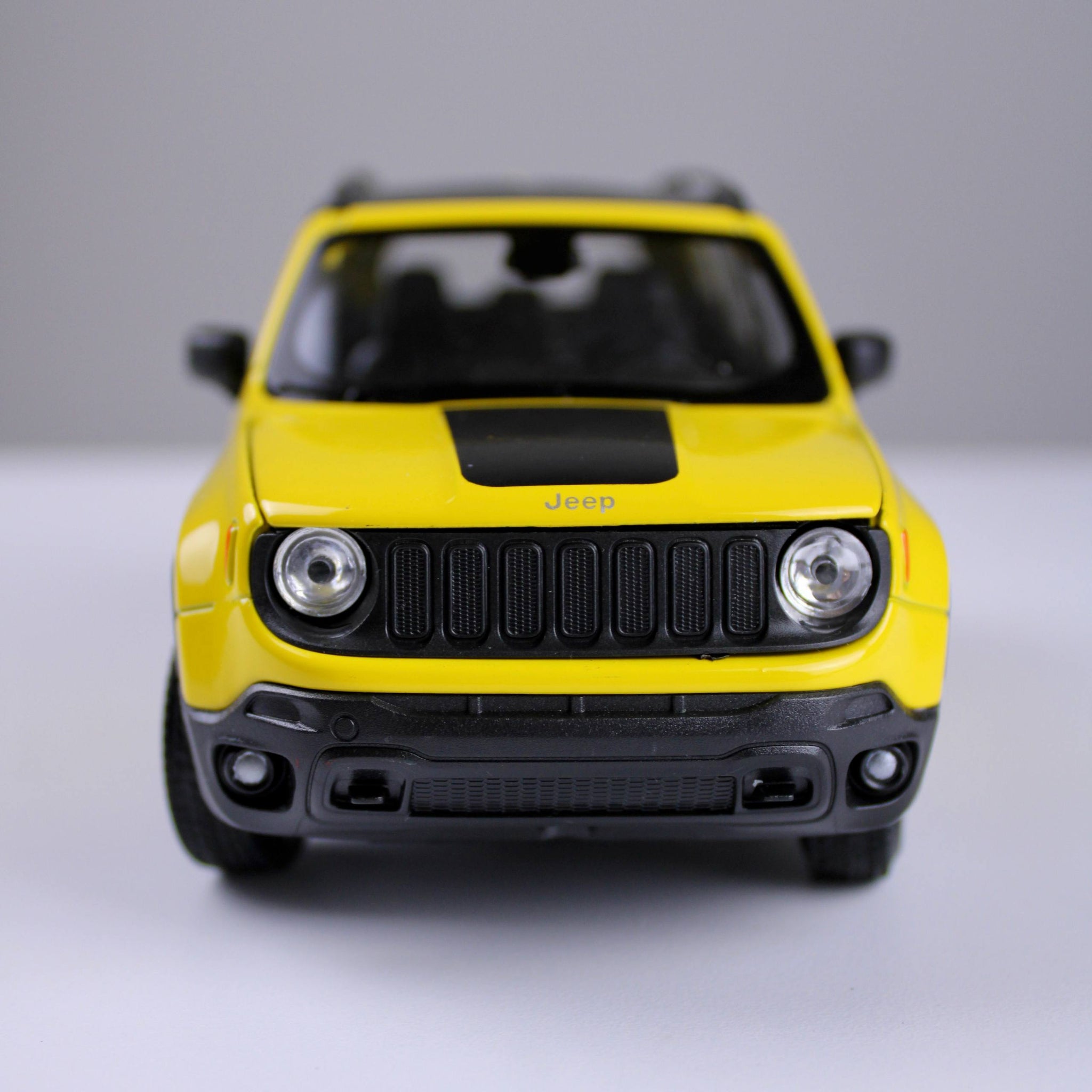 Jeep Renegade Trailhawk Die-Cast Model