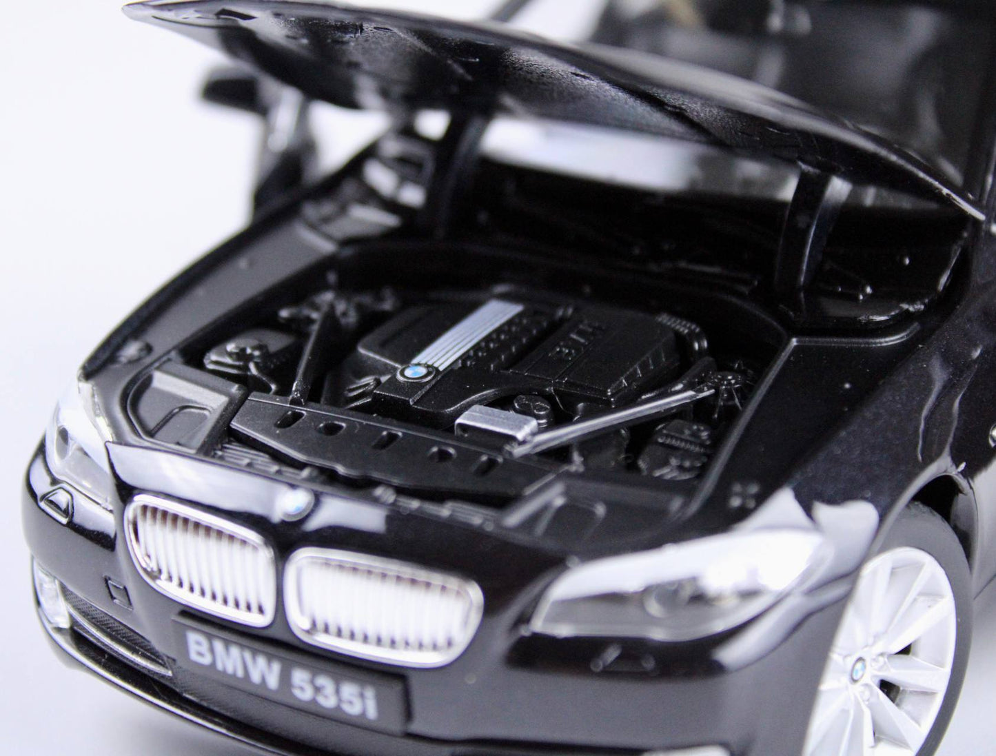 BMW 535i Die-Cast Model - Black