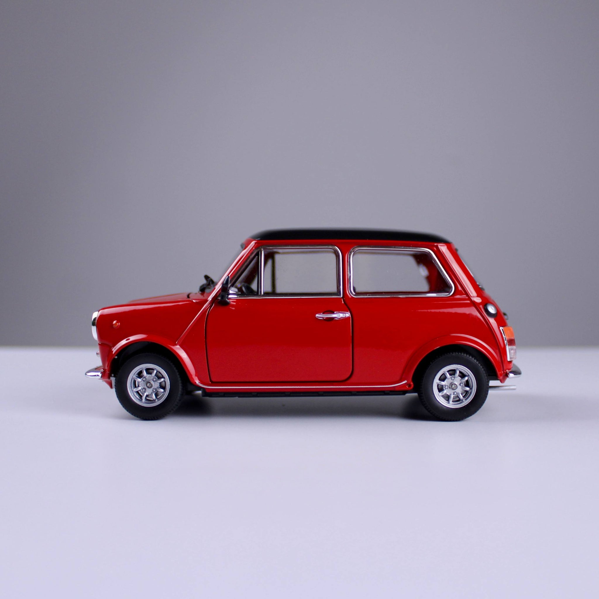 Mini Cooper 1300 Die-Cast Model – Red