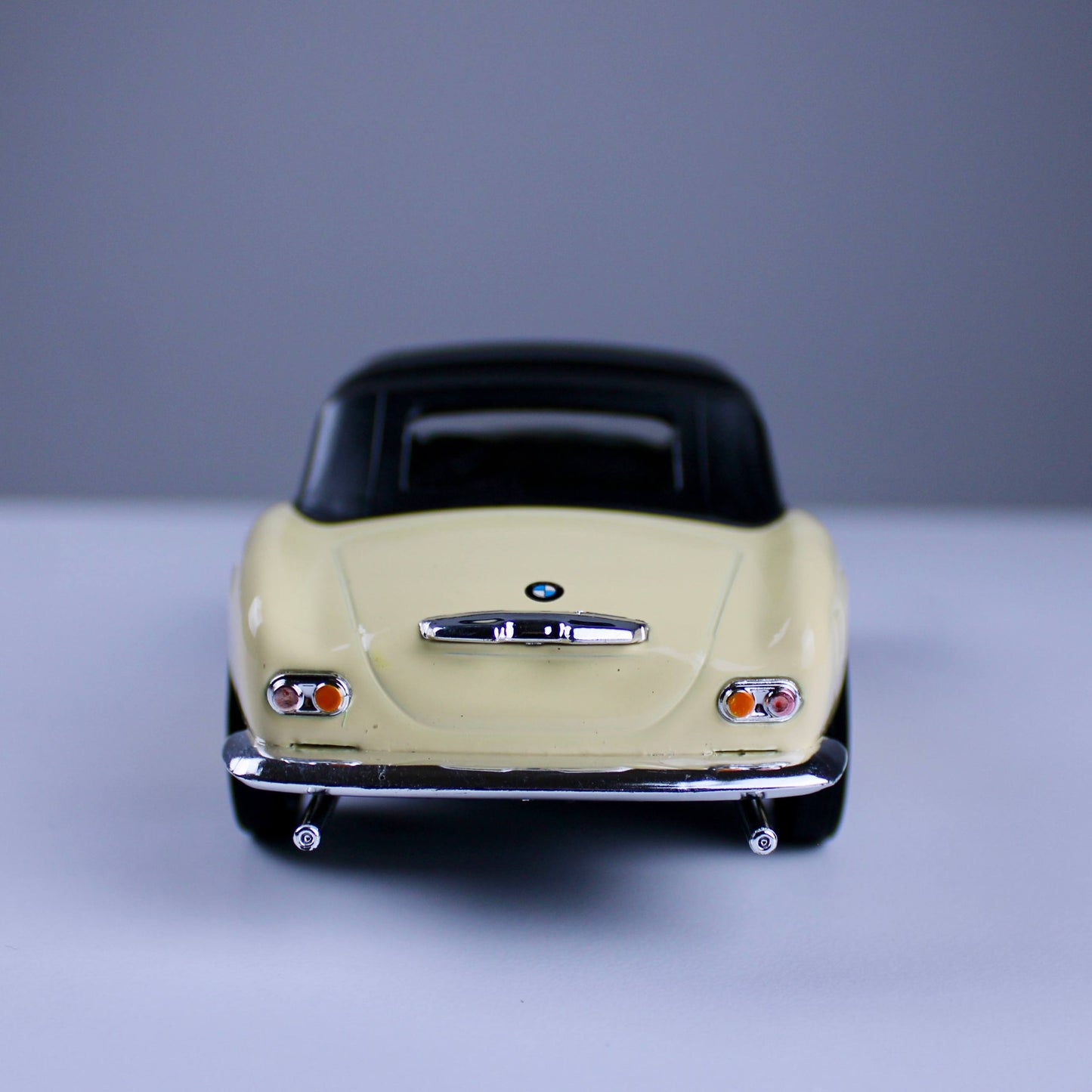 BMW 507 Classic Die-Cast Model Car