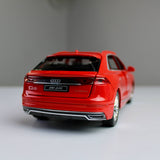 مجسم Audi Q8 – مقاس 1:24