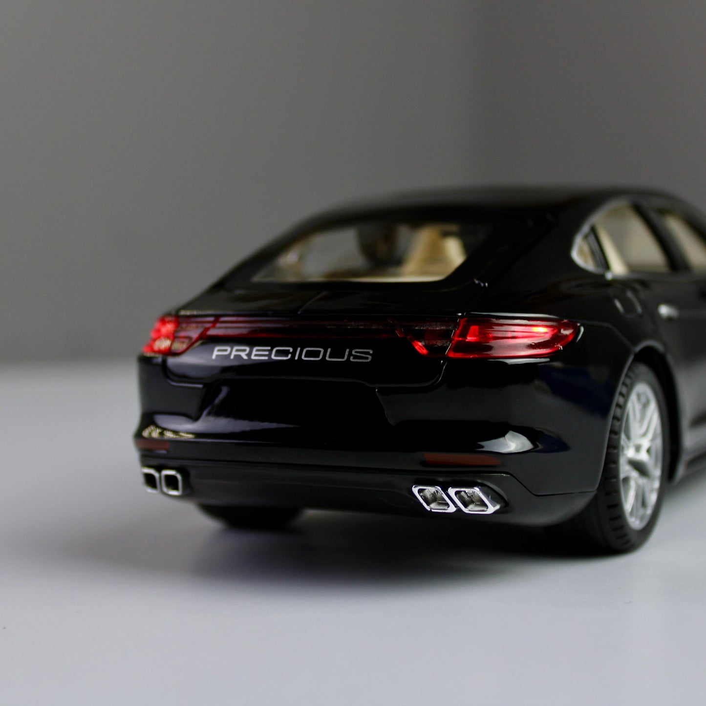 Porsche Panamera Diecast Model – Realistic Luxury Car Replica