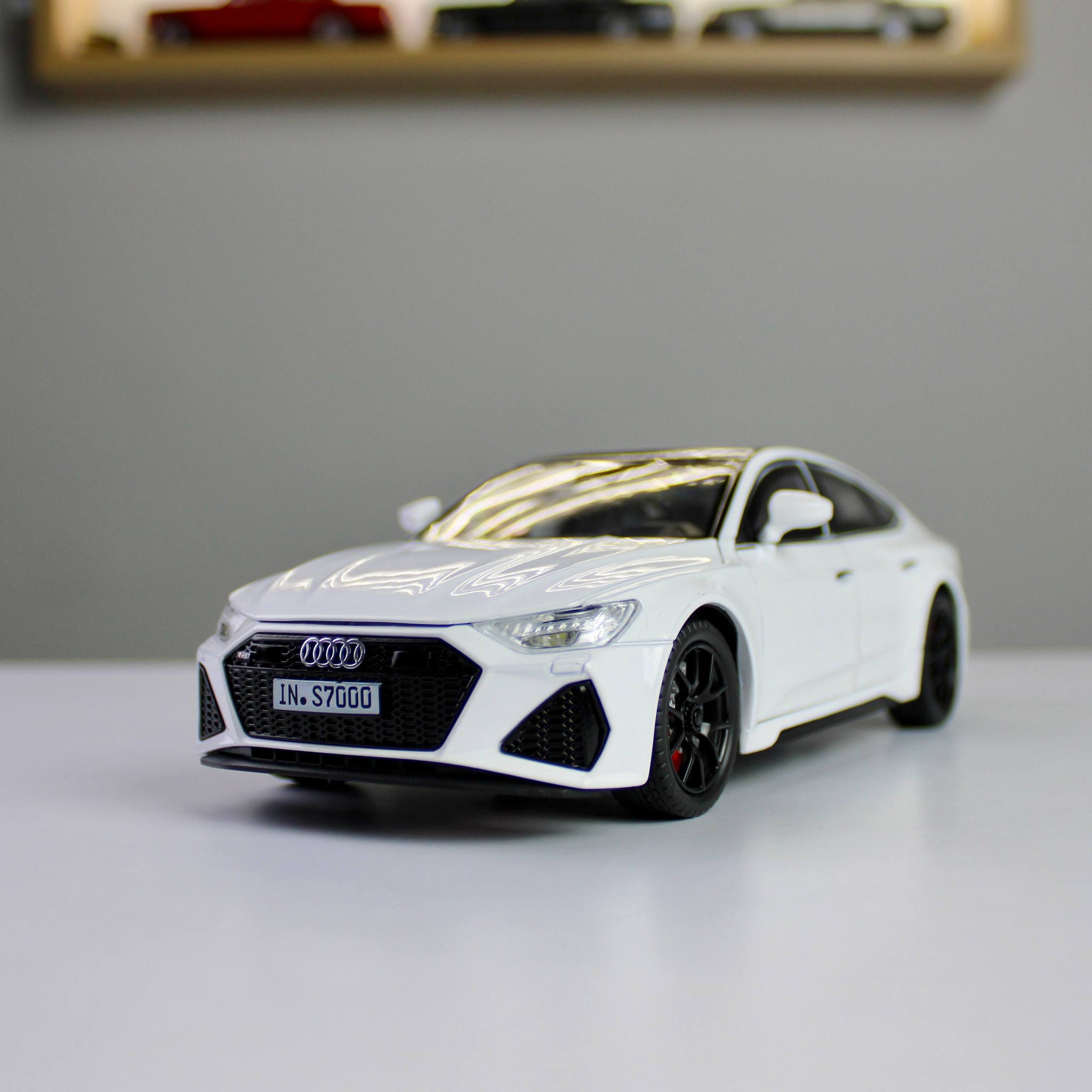 Audi RS7 Sportback C8 1:24 Diecast – Light, Sound