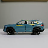 BMW XM 1:32 داي كاست – إضاءة، صوت