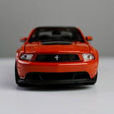 Maisto Ford Mustang Boss 302 1:24 Die-Cast Model Car