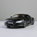 Maisto Audi R8 V10 Plus 1:24 Die-Cast Model Car
