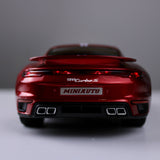 Porsche 911 Turbo 1:24 Die-Cast Model Car