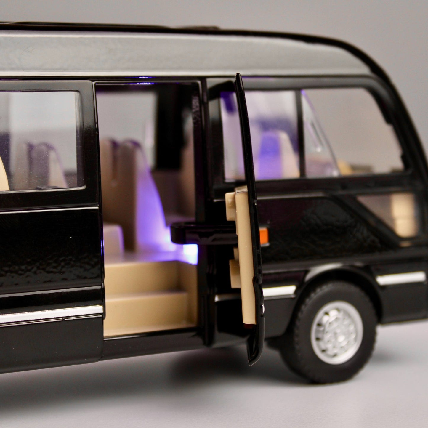 Toyota Coaster Die-Cast Bus Model – Premium Collectible with Light & Sound Pull-Back Action