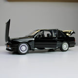 BMW M3 E30 – 1:24 Classic Die-Cast Model Car