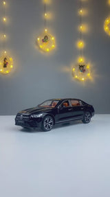 Mercedes-Benz E-Class Sport  – 1:24 Scale