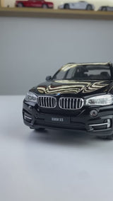 Welly BMW X5 1:24 Die-Cast Model SUV