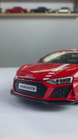 Audi R8 V10 1:24 Die-Cast Model Car
