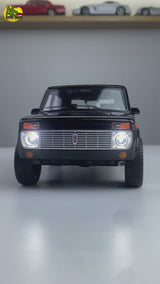 Lada Niva 1:18 Die-Cast Model SUV