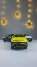 Lamborghini Urus Die-Cast Model Car – 1:24 Scale