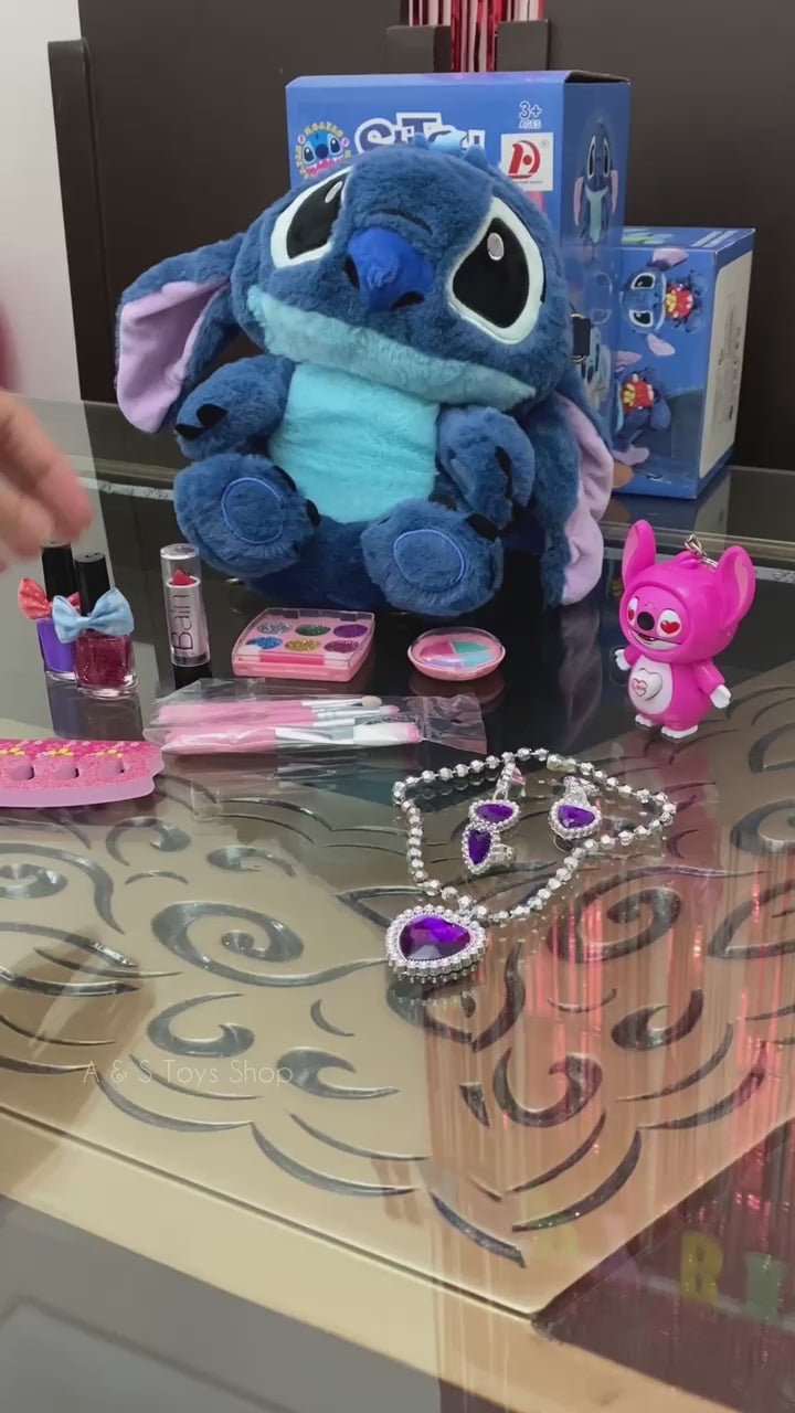 Stitch 2-in-1 Makeup Backpack – Soft Plush Design