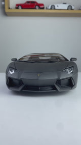 Welly Premium FX Lamborghini Aventador LP700-4 1:18 نموذج سيارة مصبوب